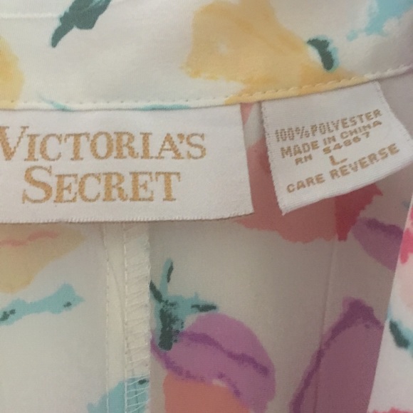 Vintage Victoria Secret shirt - Picture 2 of 5